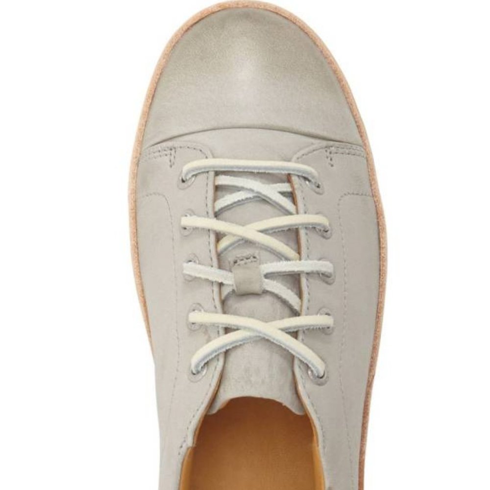 SPERRY New GOLD CUP CRUZ Sneaker 18K Gold 🎉HP🎉 - Picture 4 of 12